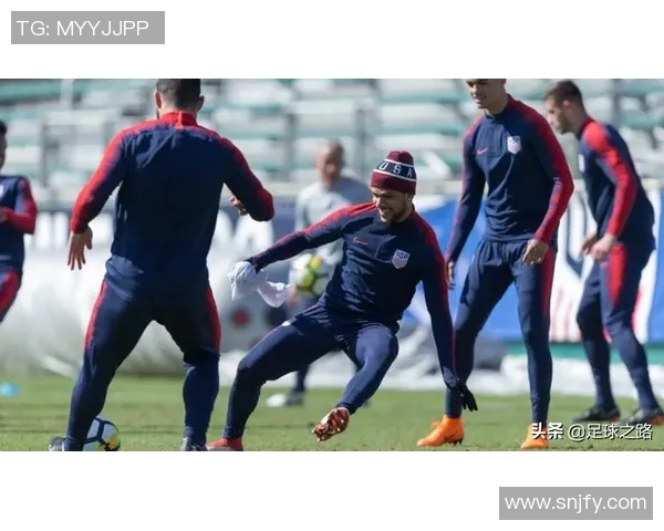 足球明星热身动作解析 探秘球场上那份不为人知的力量与技巧